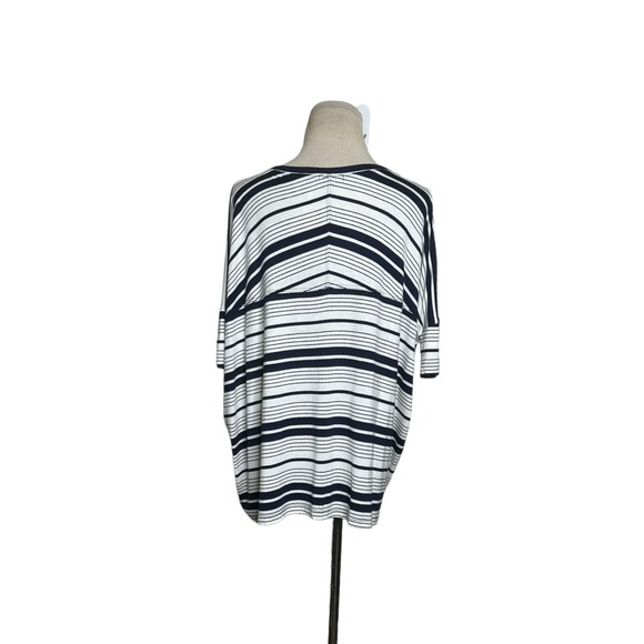 Glam off white navy blue short sleeves oversized knit top size small - Picture 10 of 11